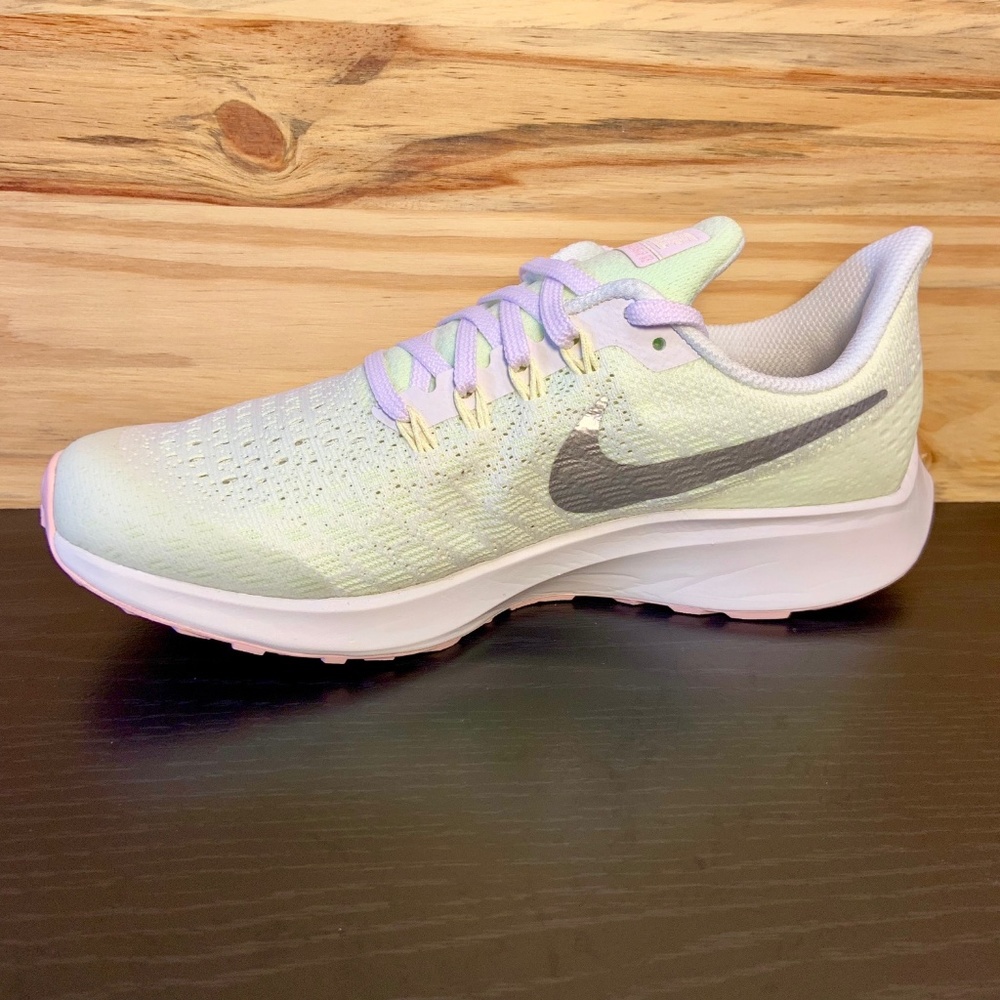 New Nike Air Zoom Pegasus 35 Running Light Volt - Picture 3 of 8